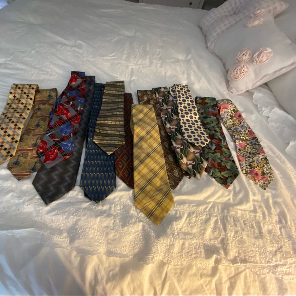 Men’s ties bundle - Picture 2 of 5
